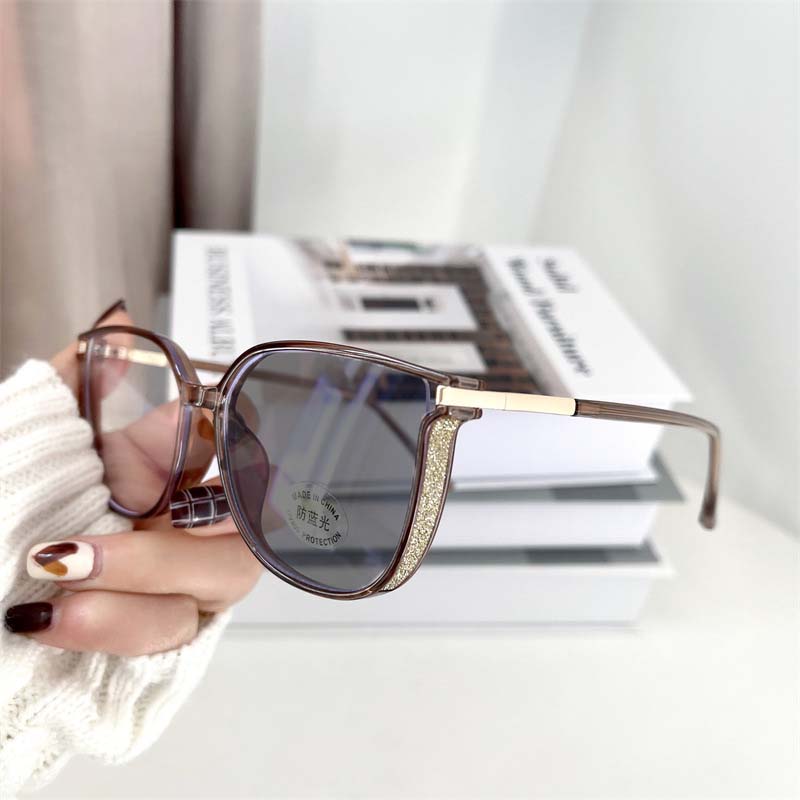 Crystal Elite Vision – Occhiali Multifocali Fotocromatici Intelligenti